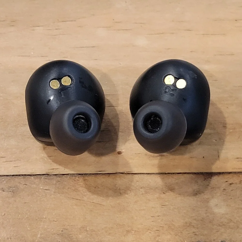 WYZE Buds True Wireless Bluetooth In-Ear Earbuds Black w/ Charging Case USB-C